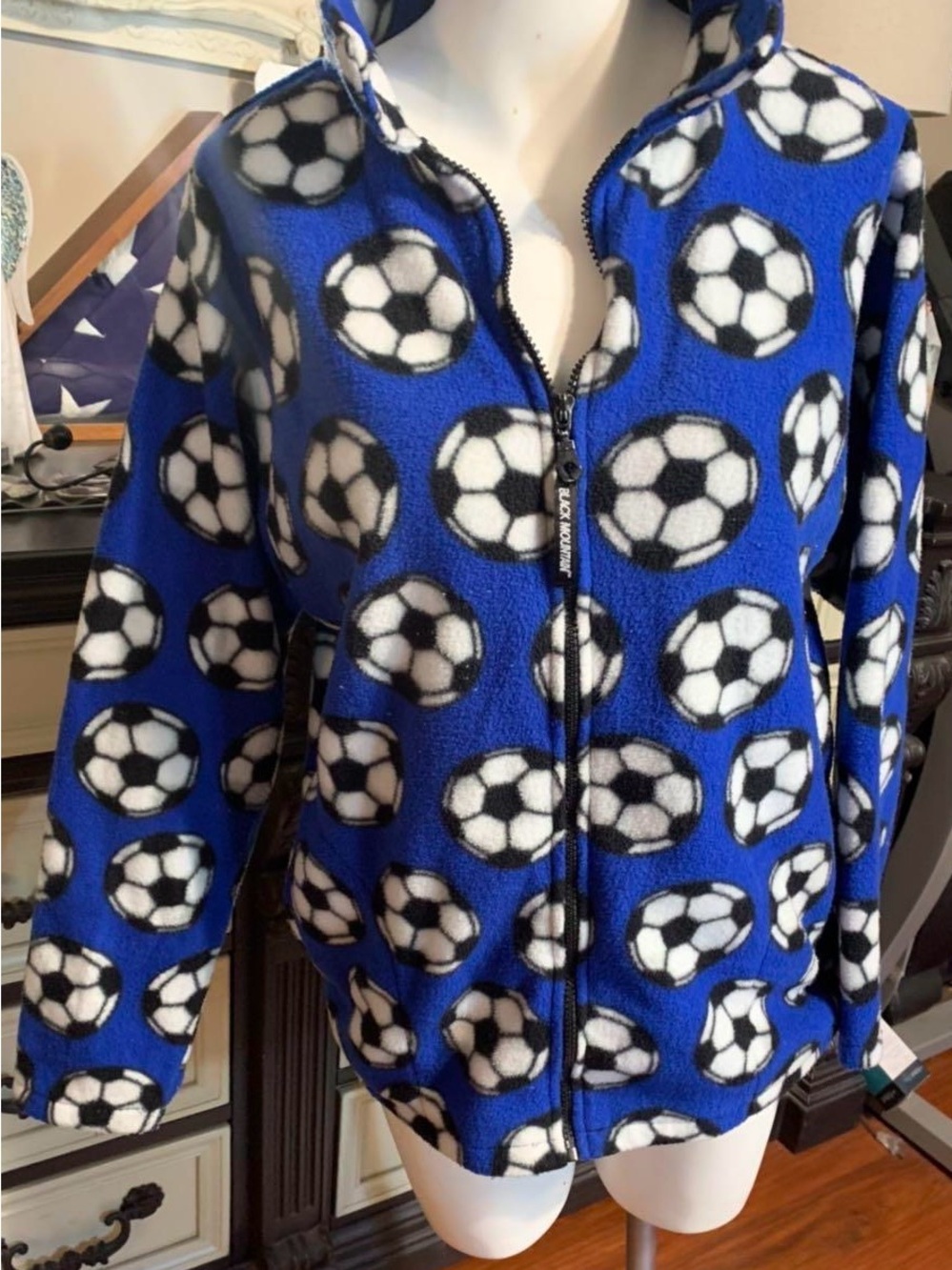Blue Soccer-Print Puffer Jacket - Women's